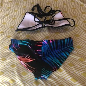 2 piece bikini Size: medium